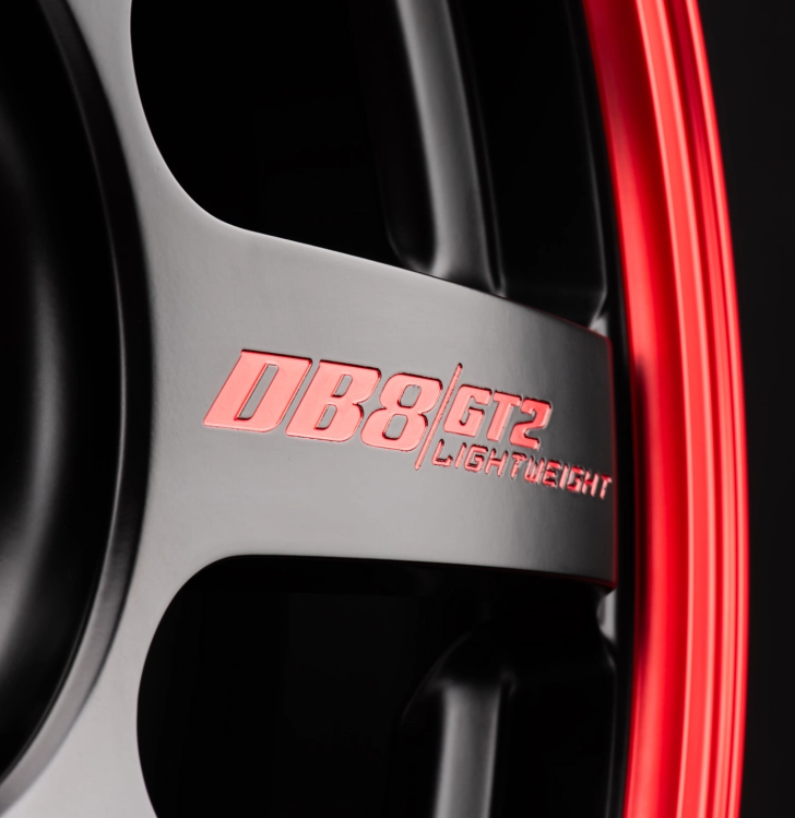 BORBET DB8GT2 black rim red 6