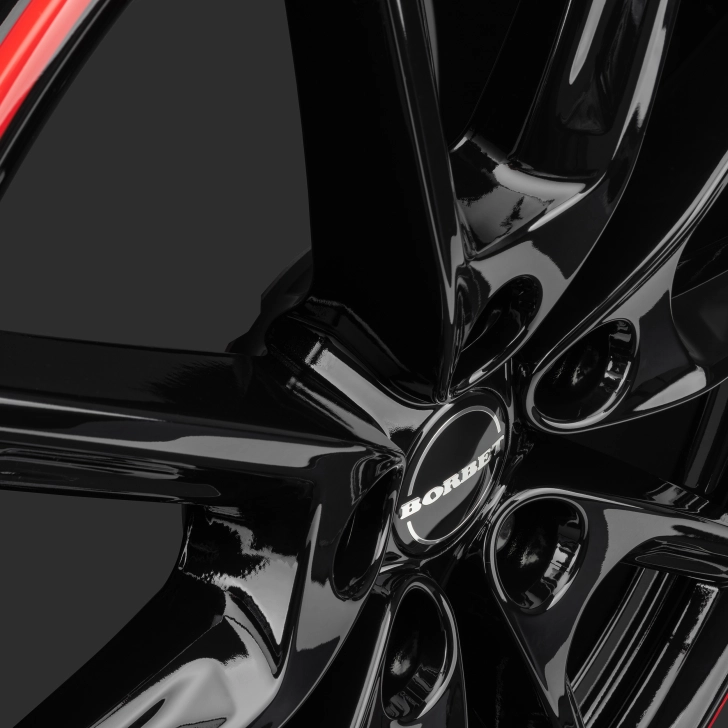 LX18 8x18 black glossy rim red Detail 04