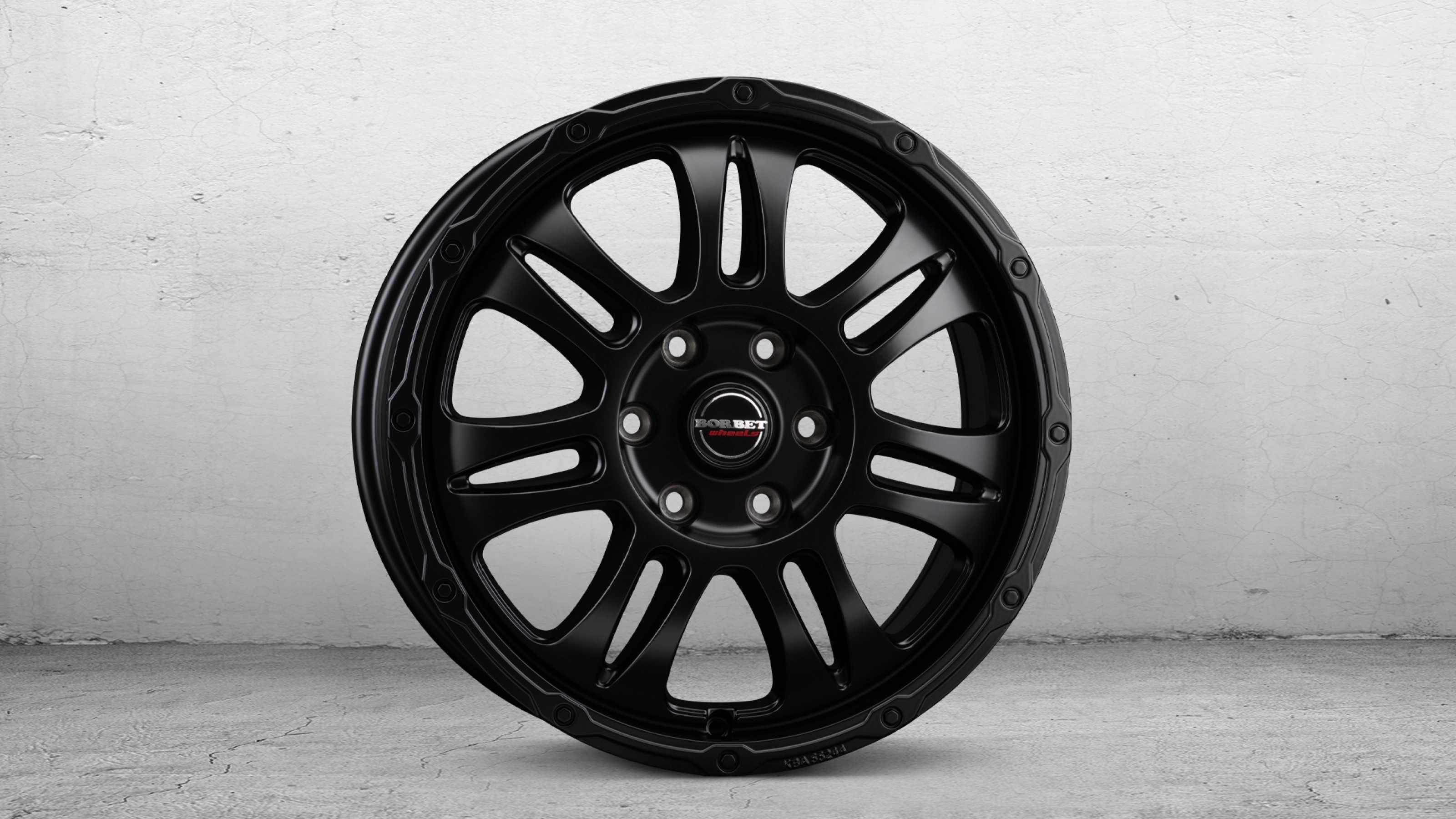 CW8 allblack quer2